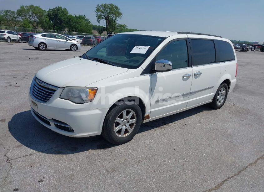 Photo 2 of 2012 Chrysler Town & COUNTRY TOURING-L (VIN 2C4RC1CG9CR144055)