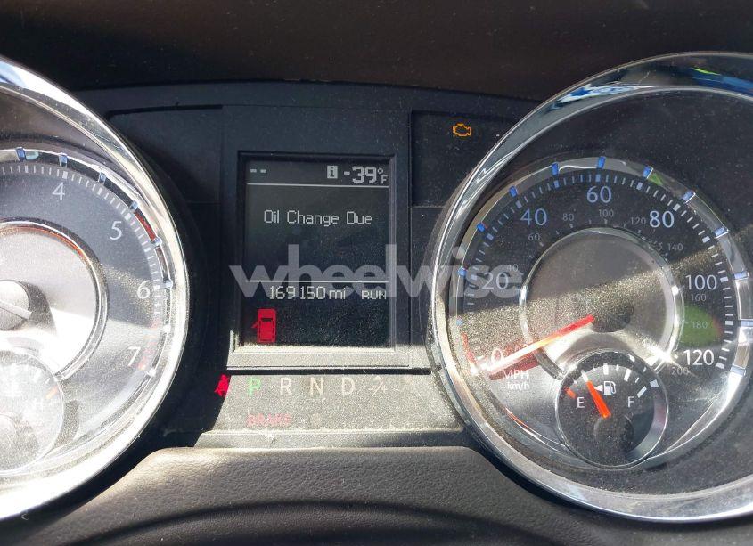 Photo 7 of 2012 Chrysler Town & COUNTRY TOURING-L (VIN 2C4RC1CG9CR144055)