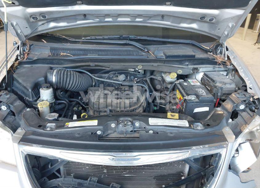 Photo 10 of 2012 Chrysler Town & COUNTRY TOURING-L (VIN 2C4RC1CG9CR150731)