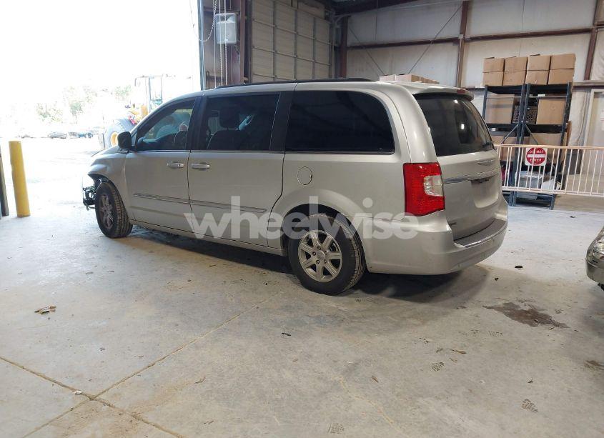 Photo 3 of 2012 Chrysler Town & COUNTRY TOURING-L (VIN 2C4RC1CG9CR150731)