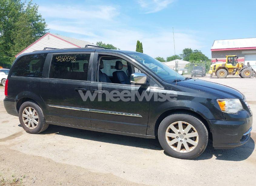 Photo 14 of 2012 Chrysler Town & COUNTRY TOURING-L (VIN 2C4RC1CG9CR233348)