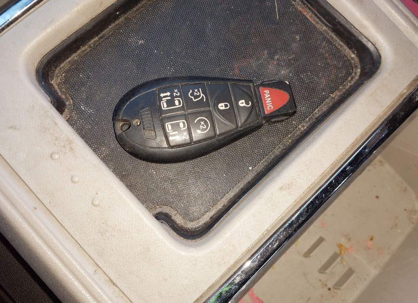 Photo 11 of 2012 Chrysler Town & COUNTRY TOURING-L (VIN 2C4RC1CG9CR270397)