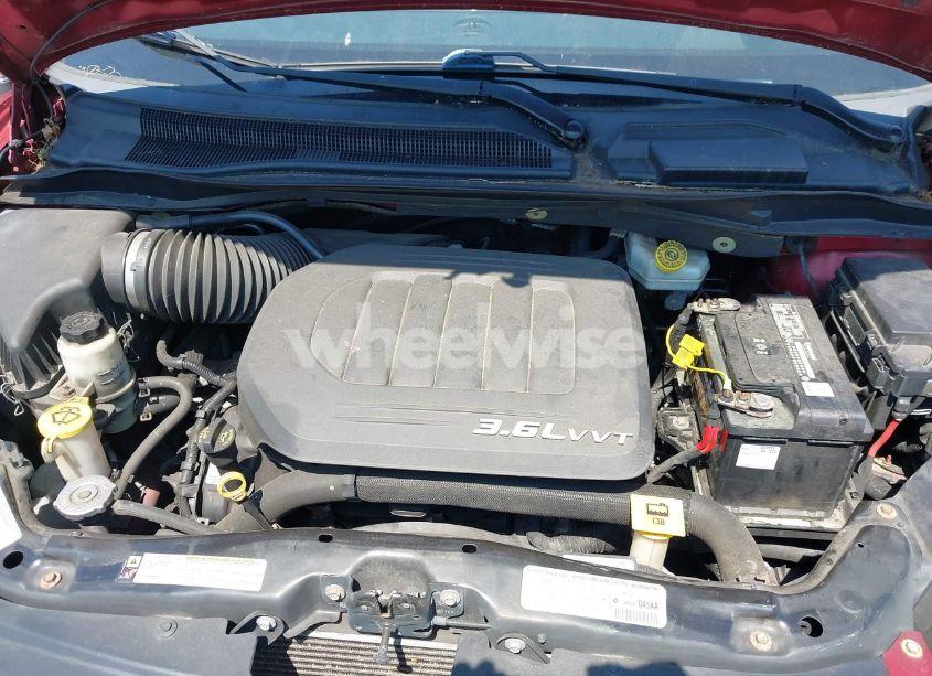 Photo 10 of 2013 Chrysler Town & COUNTRY TOURING-L (VIN 2C4RC1CG9DR559300)