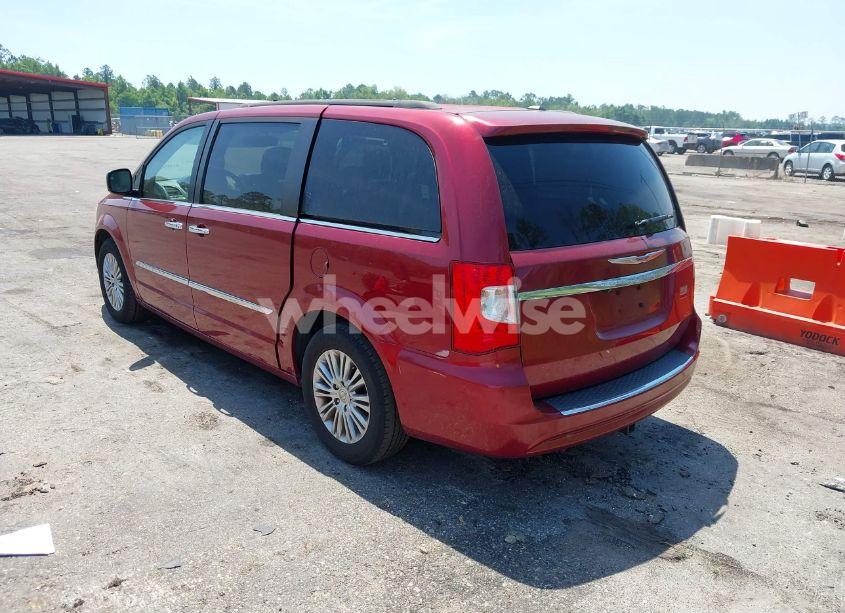 Photo 3 of 2013 Chrysler Town & COUNTRY TOURING-L (VIN 2C4RC1CG9DR559300)
