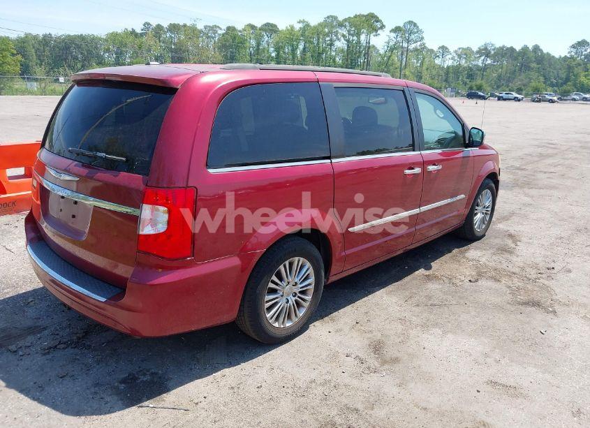 Photo 4 of 2013 Chrysler Town & COUNTRY TOURING-L (VIN 2C4RC1CG9DR559300)