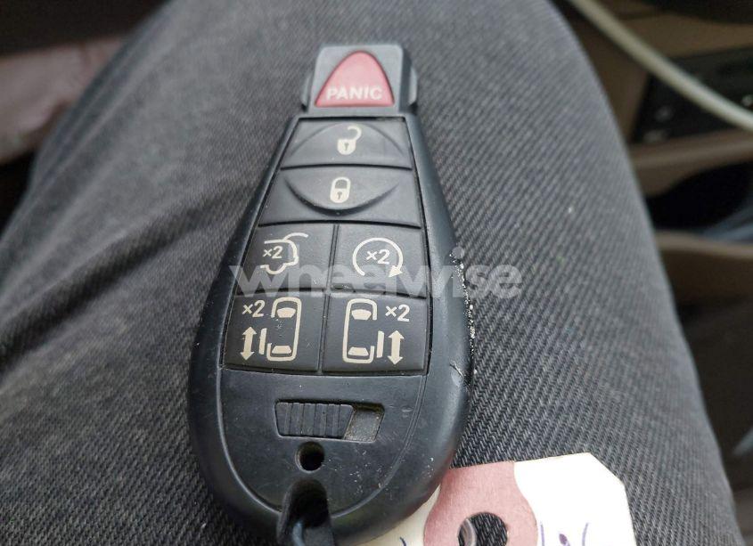 Photo 11 of 2013 Chrysler Town & COUNTRY TOURING-L (VIN 2C4RC1CG9DR595861)