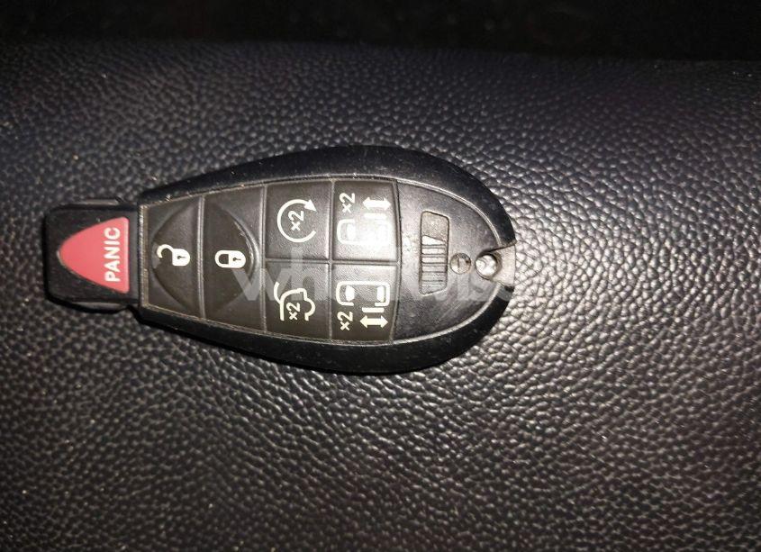 Photo 11 of 2013 Chrysler Town & COUNTRY TOURING-L (VIN 2C4RC1CG9DR785725)