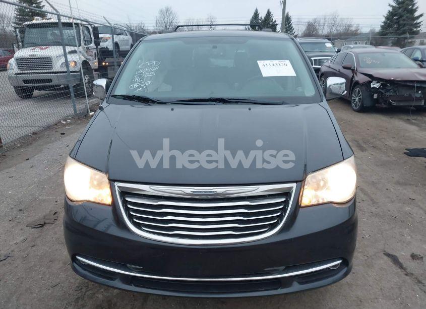 Photo 12 of 2013 Chrysler Town & COUNTRY TOURING-L (VIN 2C4RC1CG9DR785725)