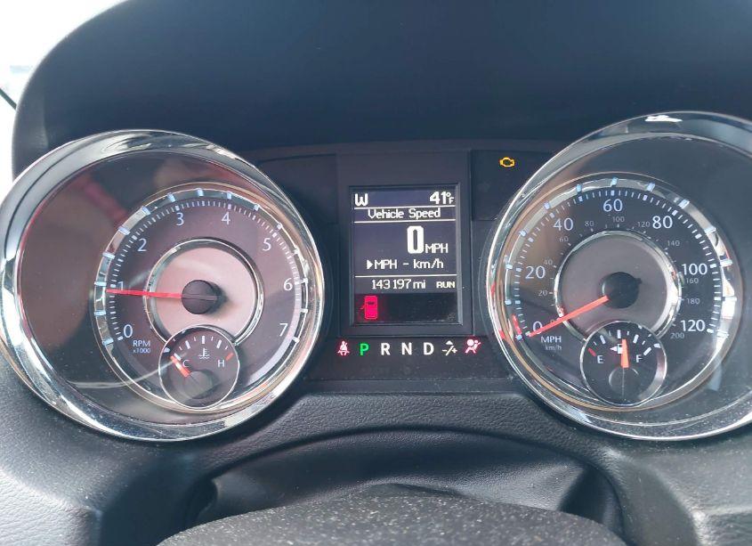 Photo 7 of 2014 Chrysler Town & COUNTRY TOURING-L (VIN 2C4RC1CG9ER143975)