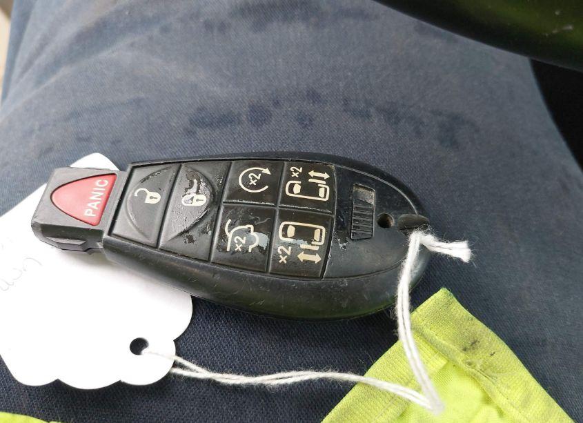 Photo 11 of 2014 Chrysler Town & COUNTRY TOURING-L 30TH ANNIVERSARY (VIN 2C4RC1CG9ER249486)