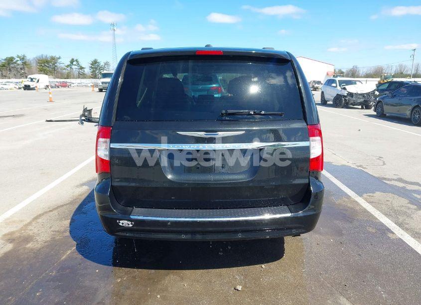 Photo 17 of 2014 Chrysler Town & COUNTRY TOURING-L 30TH ANNIVERSARY (VIN 2C4RC1CG9ER367876)