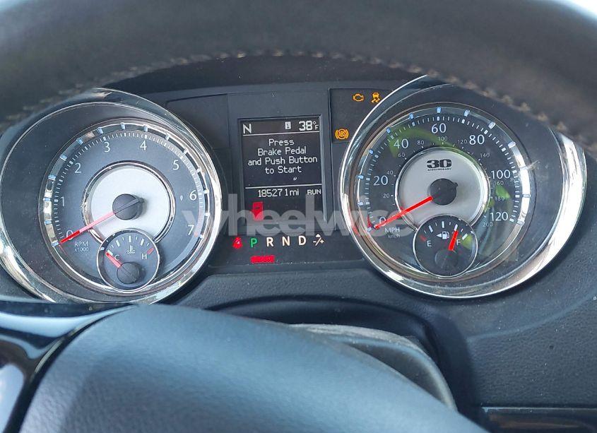 Photo 7 of 2014 Chrysler Town & COUNTRY TOURING-L 30TH ANNIVERSARY (VIN 2C4RC1CG9ER367876)