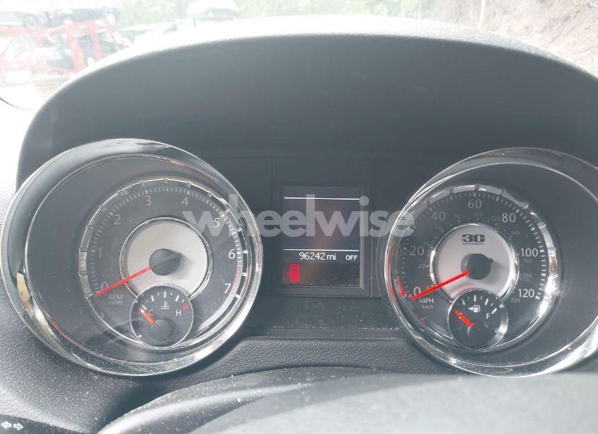 Photo 7 of 2014 Chrysler Town & COUNTRY TOURING-L 30TH ANNIVERSARY (VIN 2C4RC1CG9ER425968)