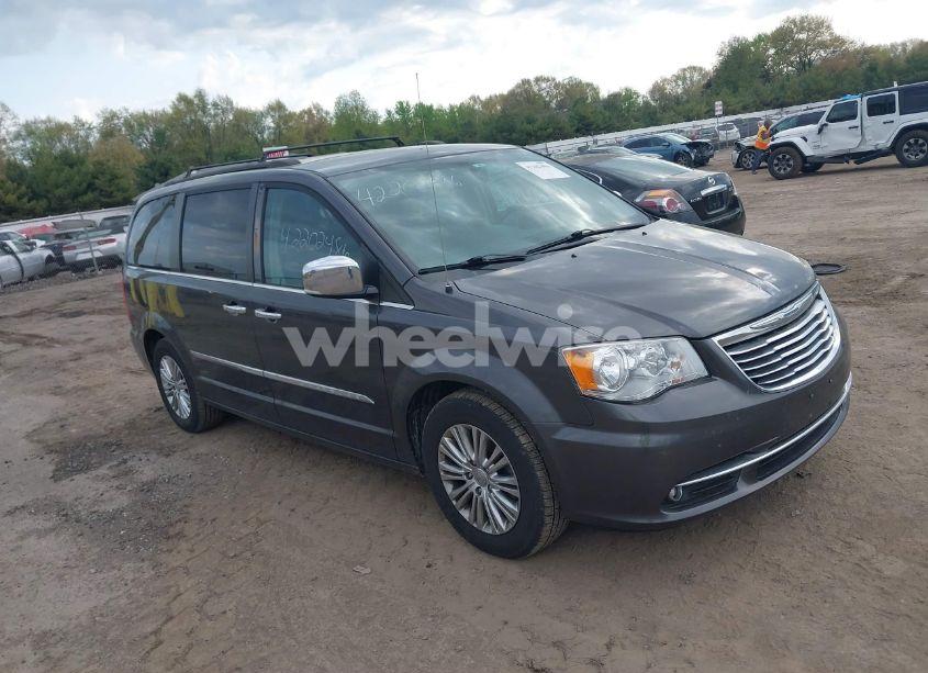 2015 Chrysler Town & COUNTRY TOURING-L (VIN 2C4RC1CG9FR646214) main photo