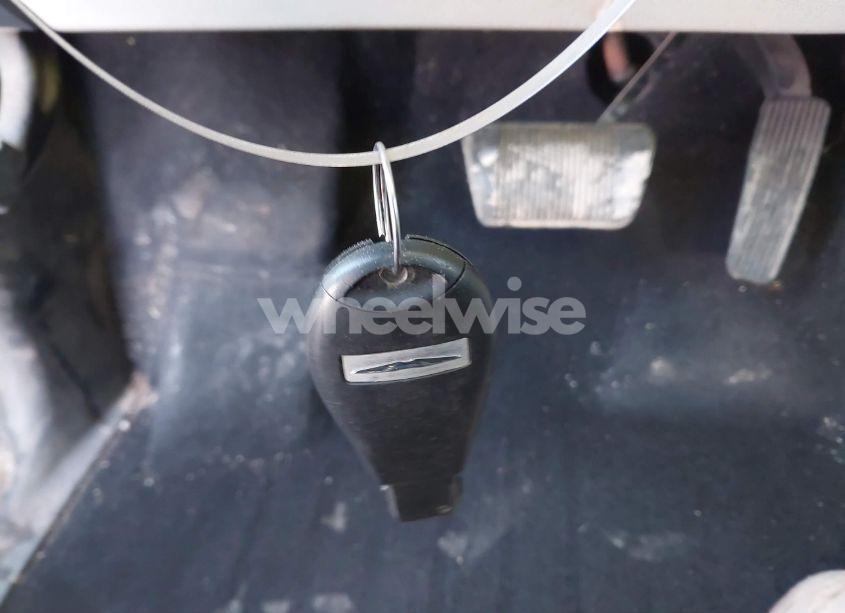 Photo 11 of 2015 Chrysler Town & COUNTRY TOURING-L (VIN 2C4RC1CG9FR673767)