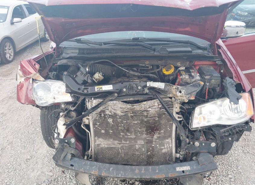 Photo 10 of 2015 Chrysler Town & COUNTRY TOURING-L (VIN 2C4RC1CG9FR754218)