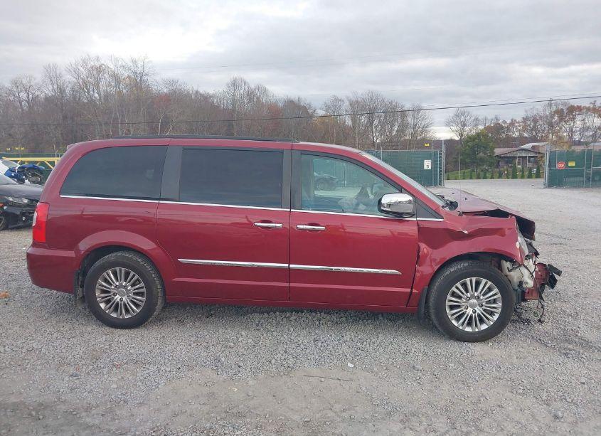 Photo 14 of 2015 Chrysler Town & COUNTRY TOURING-L (VIN 2C4RC1CG9FR754218)