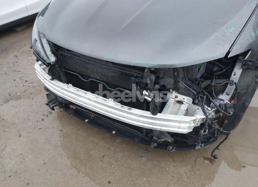 Photo 6 of 2018 Chrysler Pacifica LX (VIN 2C4RC1CG9JR158731)