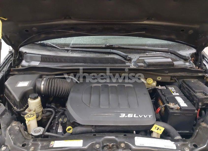 Photo 10 of 2012 Chrysler Town & COUNTRY TOURING-L (VIN 2C4RC1CGXCR136577)