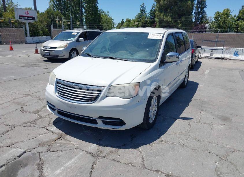 Photo 6 of 2012 Chrysler Town & COUNTRY TOURING-L (VIN 2C4RC1CGXCR303553)