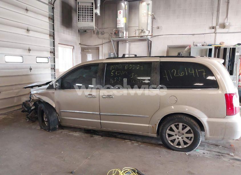 Photo 14 of 2012 Chrysler Town & COUNTRY TOURING-L (VIN 2C4RC1CGXCR362988)