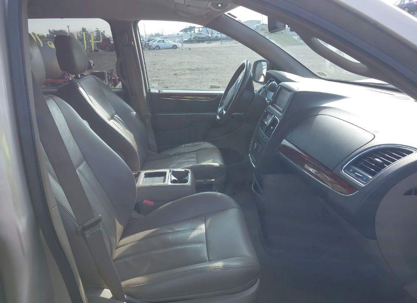 Photo 5 of 2012 Chrysler Town & COUNTRY TOURING-L (VIN 2C4RC1CGXCR416256)