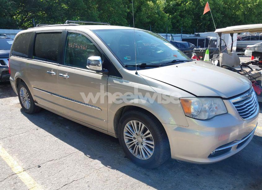 2013 Chrysler Town & COUNTRY TOURING-L (VIN 2C4RC1CGXDR511613) main photo