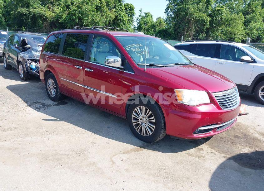 2013 Chrysler Town & COUNTRY TOURING-L (VIN 2C4RC1CGXDR596016) main photo