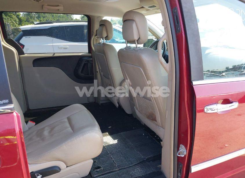 Photo 8 of 2013 Chrysler Town & COUNTRY TOURING-L (VIN 2C4RC1CGXDR596016)