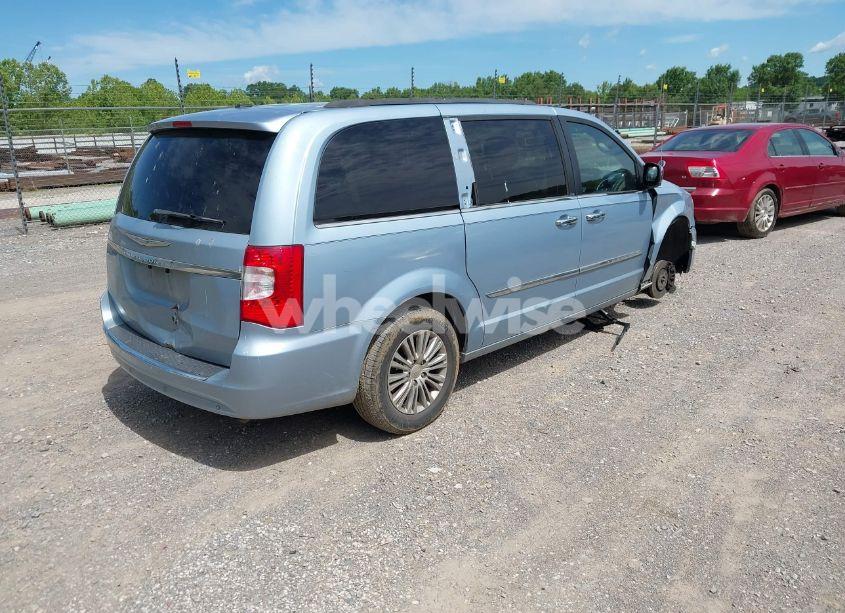 Photo 4 of 2013 Chrysler Town & COUNTRY TOURING-L (VIN 2C4RC1CGXDR647269)