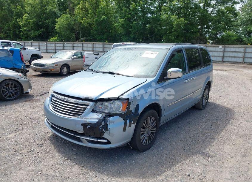 Photo 6 of 2013 Chrysler Town & COUNTRY TOURING-L (VIN 2C4RC1CGXDR647269)