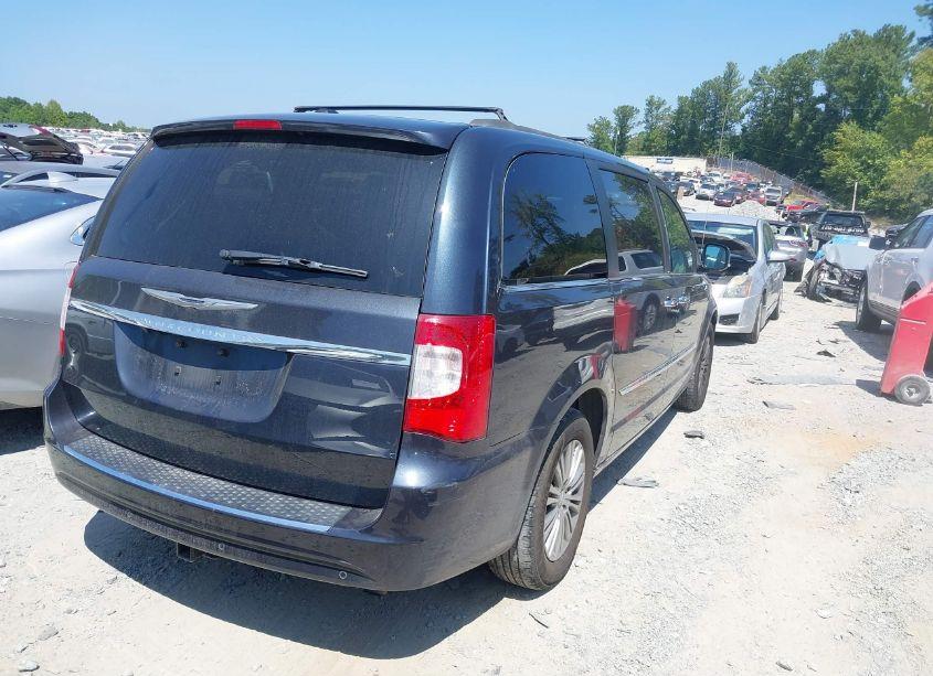 Photo 4 of 2013 Chrysler Town & COUNTRY TOURING-L (VIN 2C4RC1CGXDR734721)