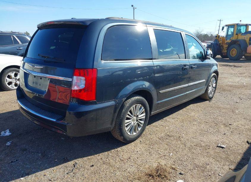 Photo 4 of 2013 Chrysler Town & COUNTRY TOURING-L (VIN 2C4RC1CGXDR783076)