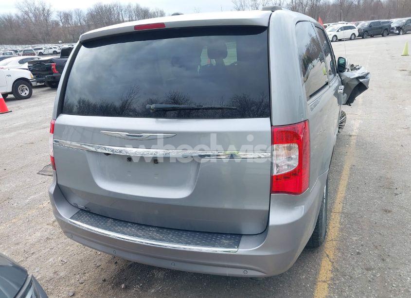 Photo 16 of 2014 Chrysler Town & COUNTRY TOURING-L 30TH ANNIVERSARY (VIN 2C4RC1CGXER195616)