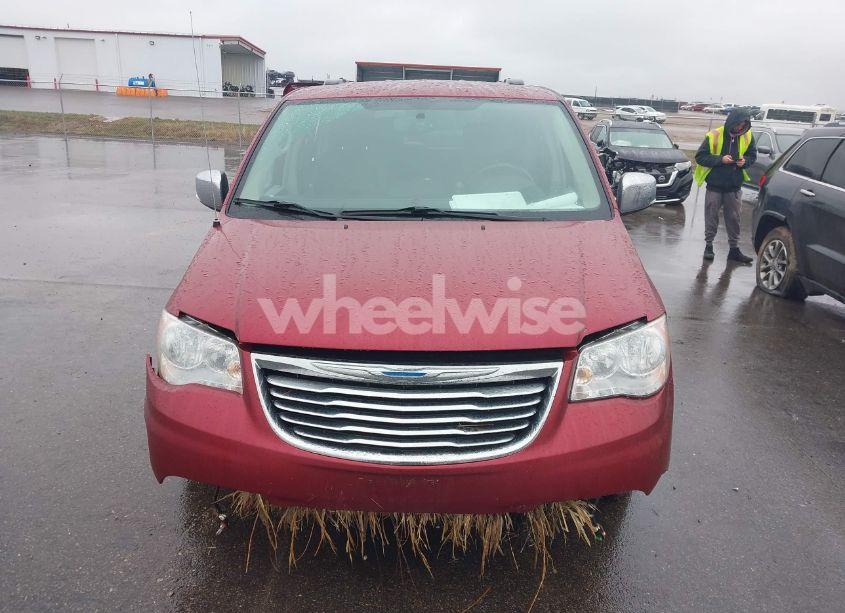 Photo 13 of 2015 Chrysler Town & COUNTRY TOURING-L (VIN 2C4RC1CGXFR674944)