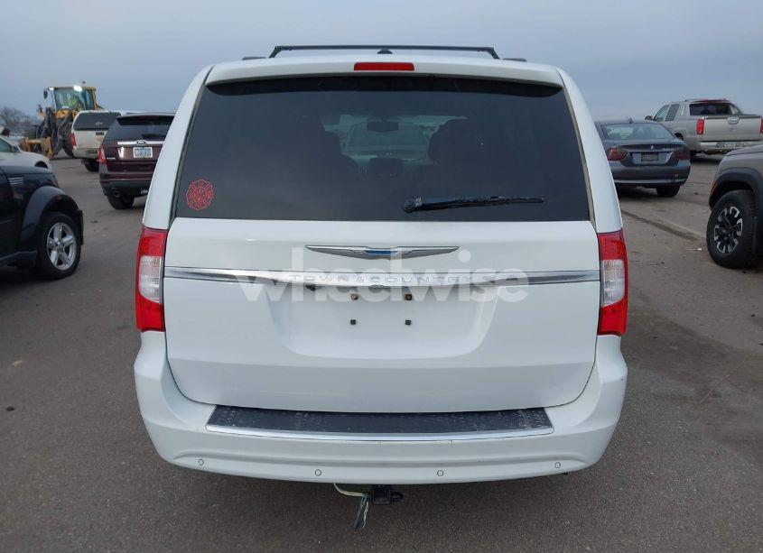 Photo 16 of 2016 Chrysler Town & COUNTRY TOURING-L ANNIVERSARY EDITION (VIN 2C4RC1CGXGR302974)