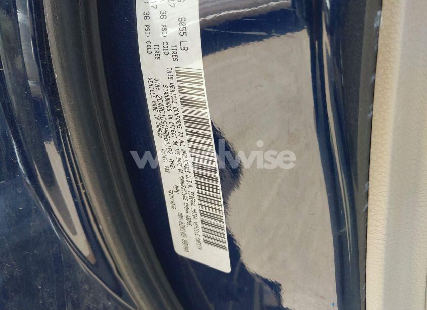 Photo 9 of 2017 Chrysler Pacifica TOURING (VIN 2C4RC1DG1HR684182)