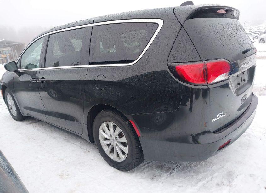 Photo 3 of 2017 Chrysler Pacifica TOURING (VIN 2C4RC1DG1HR730013)