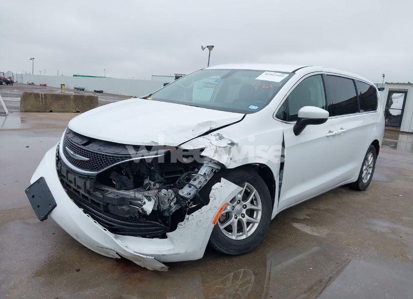 Photo 2 of 2017 Chrysler Pacifica TOURING (VIN 2C4RC1DG1HR840463)