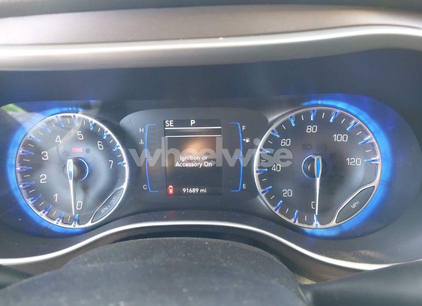 Photo 7 of 2019 Chrysler Pacifica TOURING (VIN 2C4RC1DG1KR700792)