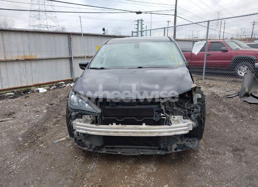 Photo 13 of 2017 Chrysler Pacifica TOURING (VIN 2C4RC1DG2HR642829)