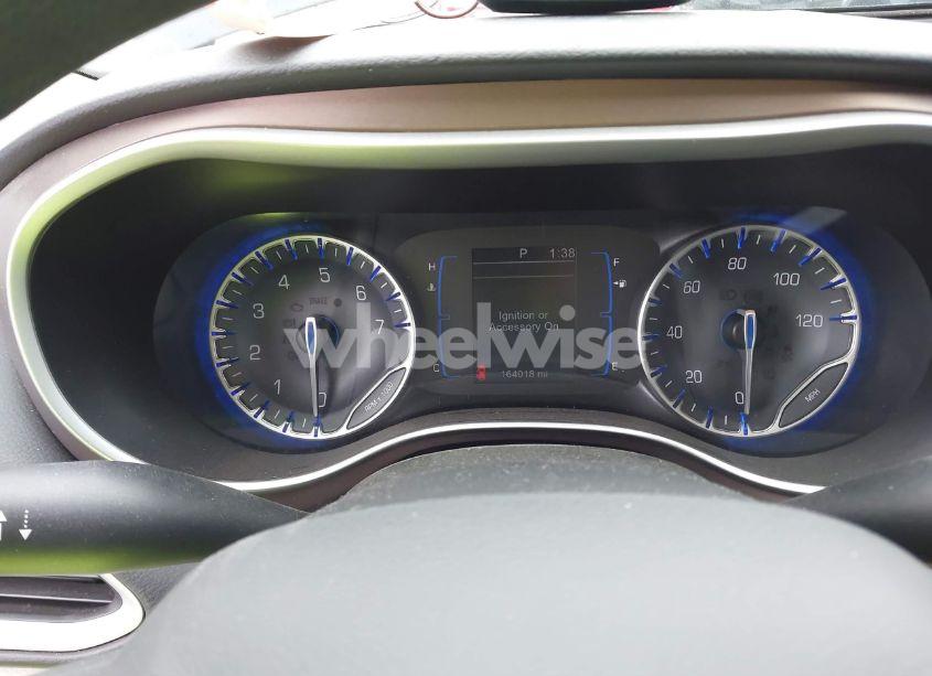 Photo 7 of 2017 Chrysler Pacifica TOURING (VIN 2C4RC1DG2HR642829)