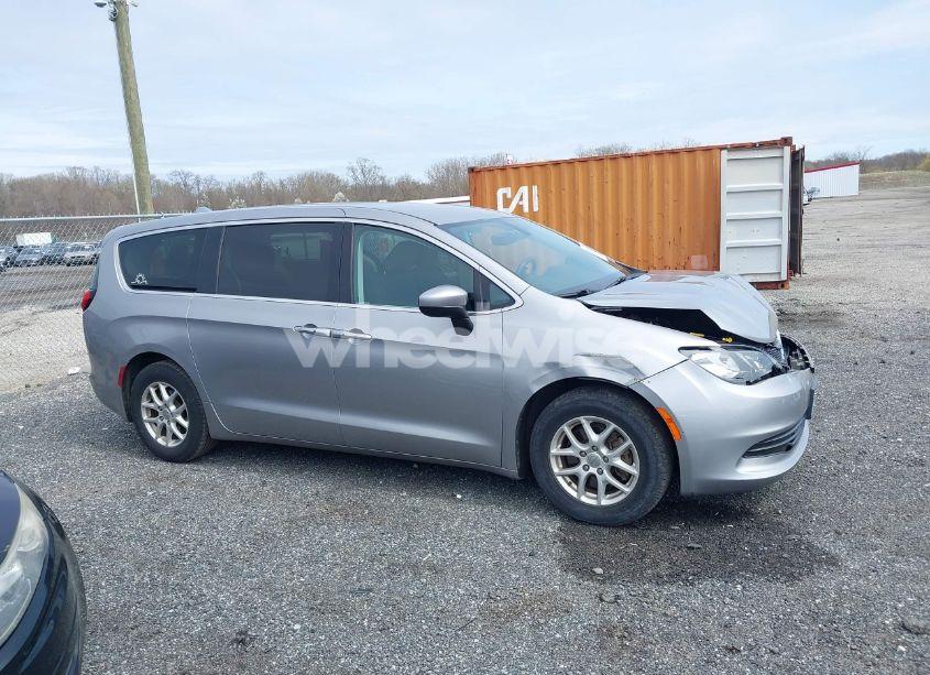 Photo 13 of 2017 Chrysler Pacifica TOURING (VIN 2C4RC1DG2HR708960)