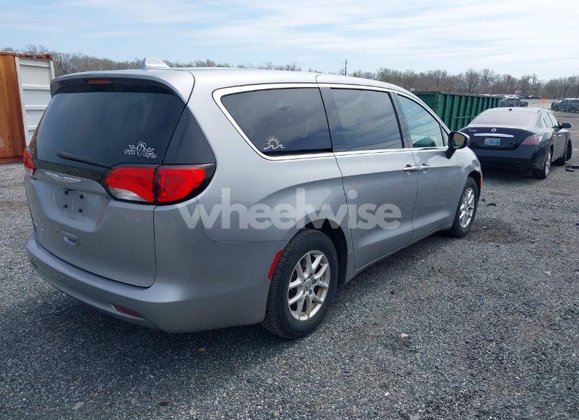 Photo 4 of 2017 Chrysler Pacifica TOURING (VIN 2C4RC1DG2HR708960)