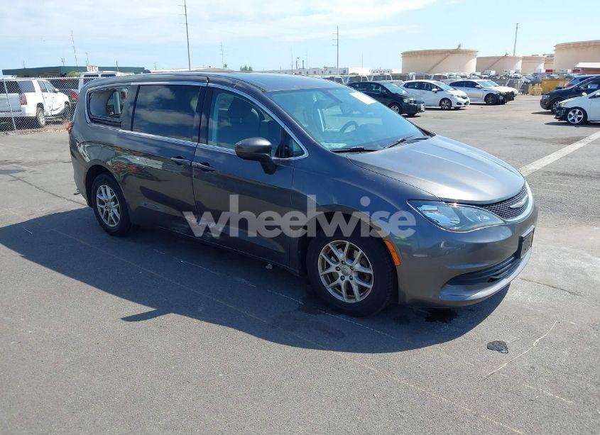 2017 Chrysler Pacifica TOURING (VIN 2C4RC1DG2HR722132) main photo