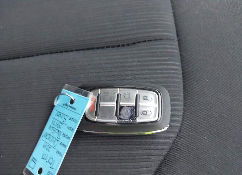 Photo 11 of 2019 Chrysler Pacifica TOURING (VIN 2C4RC1DG2KR638562)