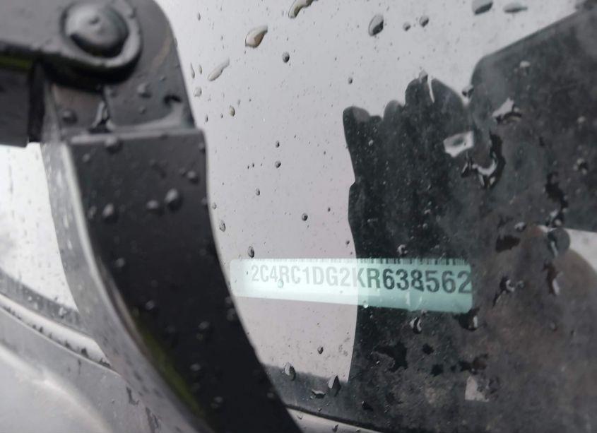 Photo 9 of 2019 Chrysler Pacifica TOURING (VIN 2C4RC1DG2KR638562)