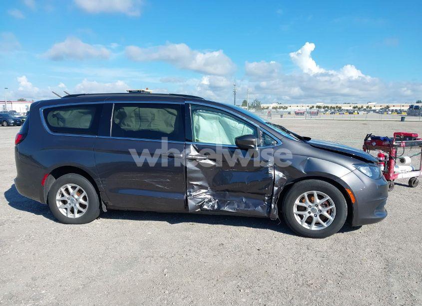 Photo 6 of 2020 Chrysler Voyager LXI (VIN 2C4RC1DG2LR264696)