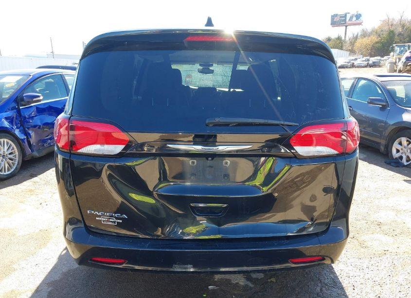 Photo 16 of 2017 Chrysler Pacifica TOURING (VIN 2C4RC1DG3HR502417)