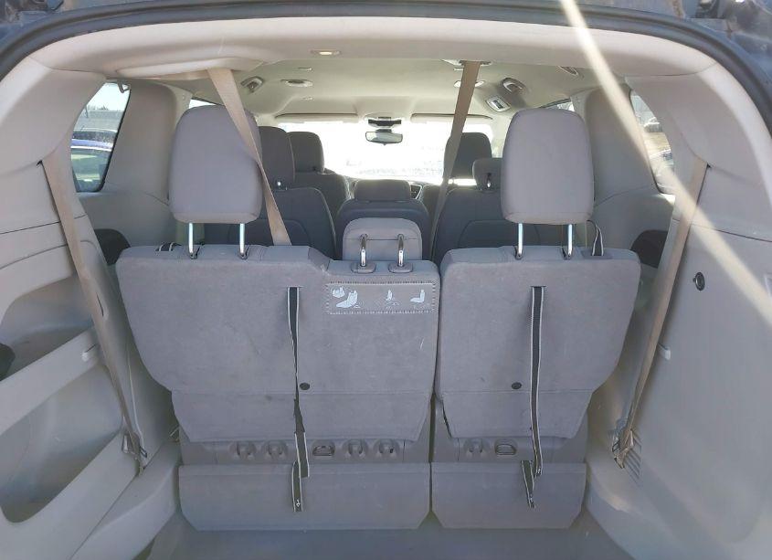 Photo 8 of 2017 Chrysler Pacifica TOURING (VIN 2C4RC1DG3HR502417)